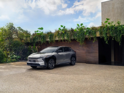 Toyota и Subaru попали под расследование из-за дефектных аккумуляторов