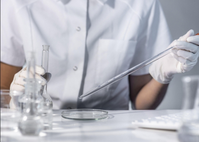МГУ и AstraZeneca запускают совместные проекты в области клинических исследований и подготовки специалистов для фармацевтической отрасли