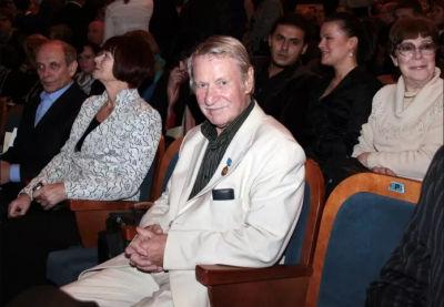 "Он уже отказывался есть и даже пить": состояние актера Ивана Краско после госпитализации в реанимацию