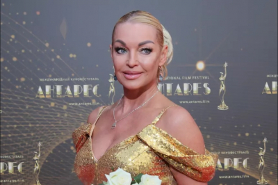 Анастасия Волочкова резко раскритиковала депутатов за попытку запрета мата